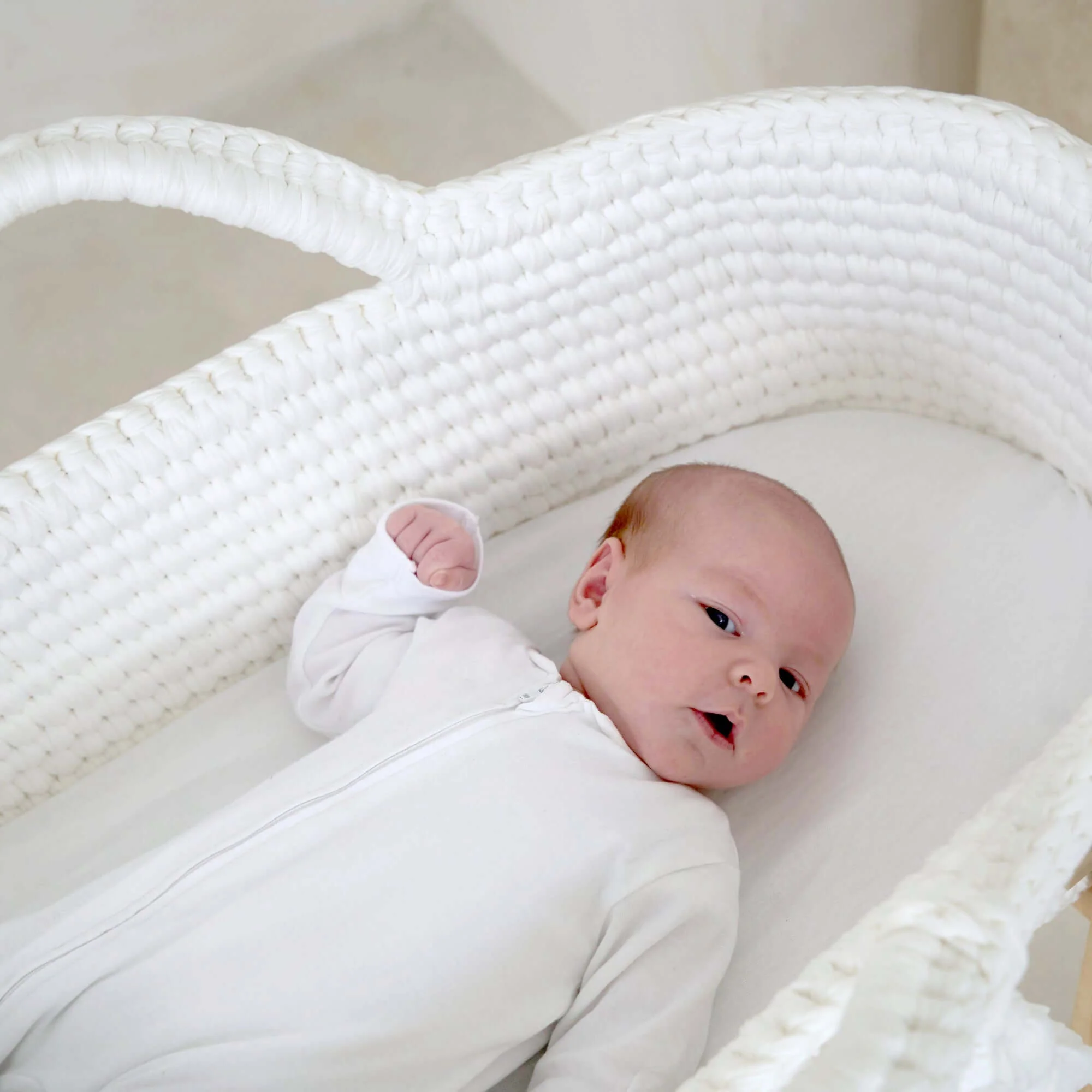 Crochet Moses Basket With Stand - Image 4