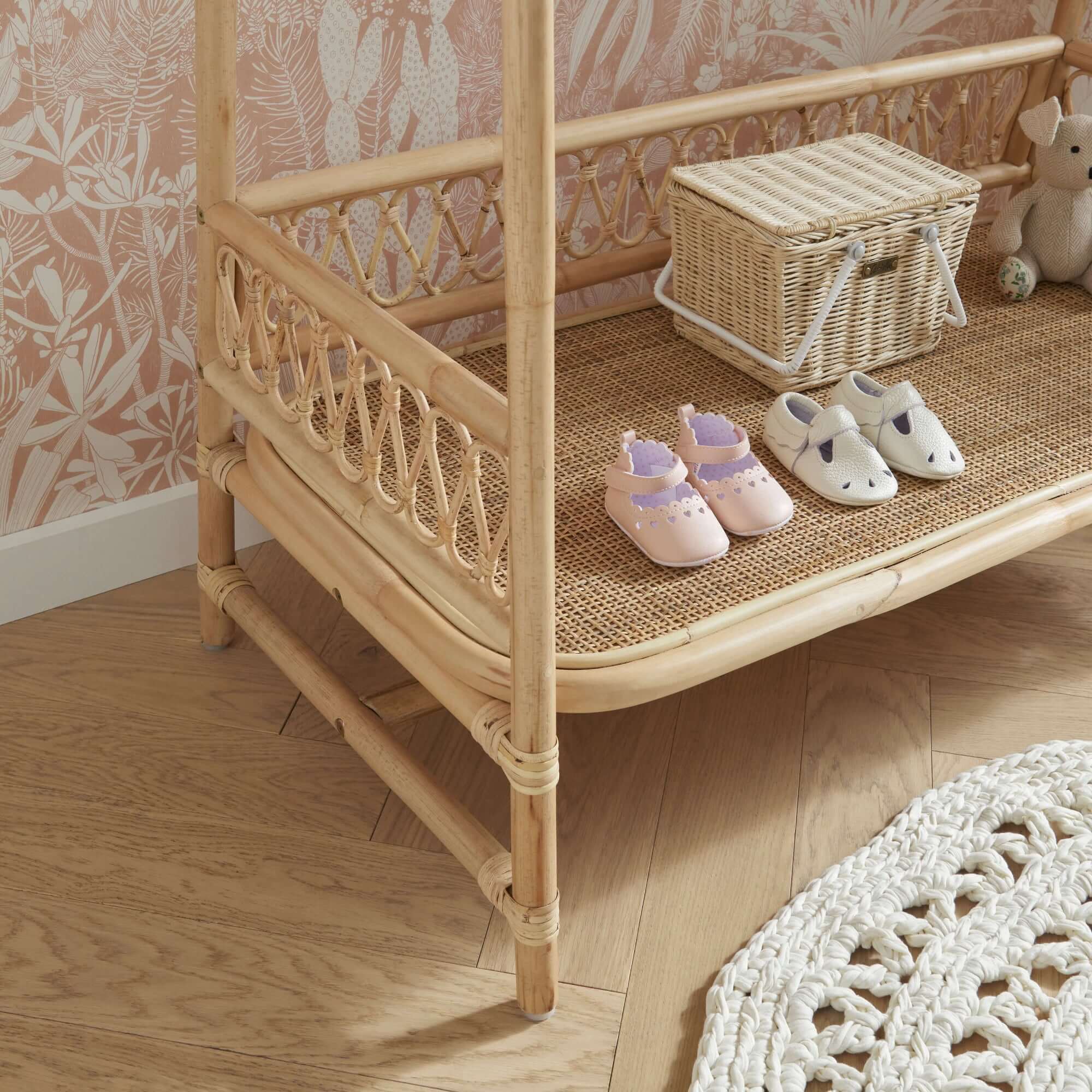 CuddleCo Aria Clothes Rail - Image 4