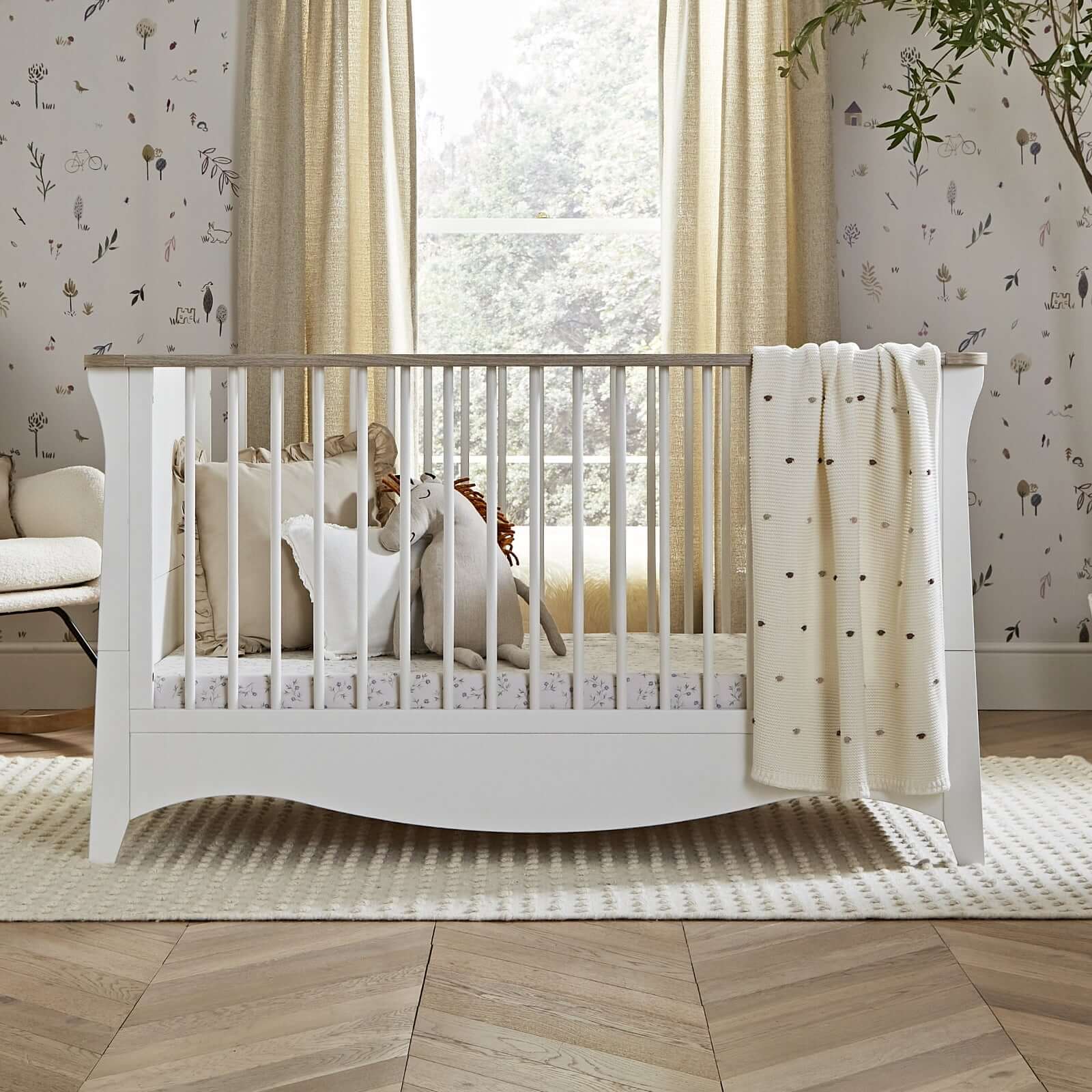 CuddleCo Clara 3 Piece Nursery Furniture Set - Image 16