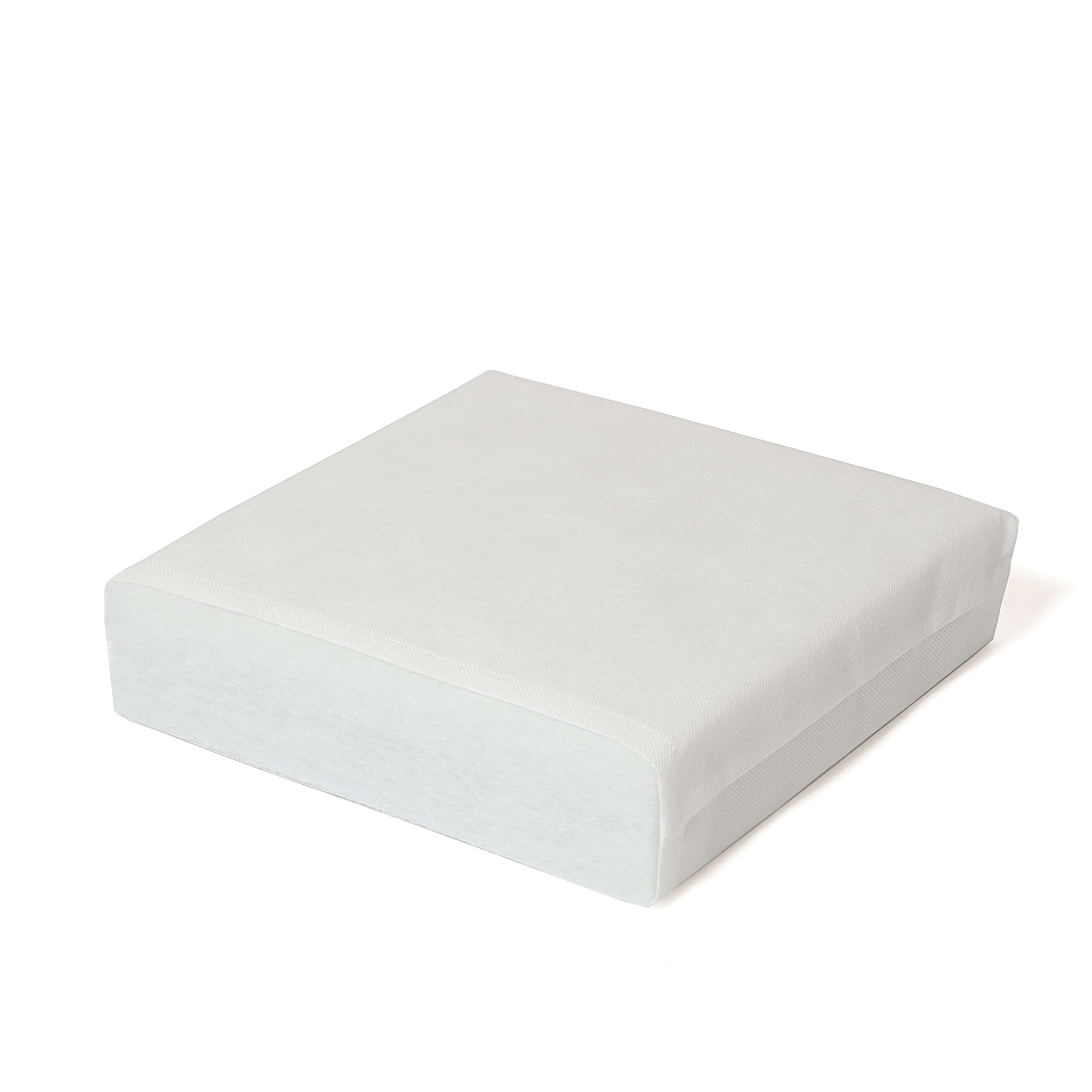 Essentials Hypoallergenic Fibre Cot Bed Mattress (140 x 70 cm) - Image 5