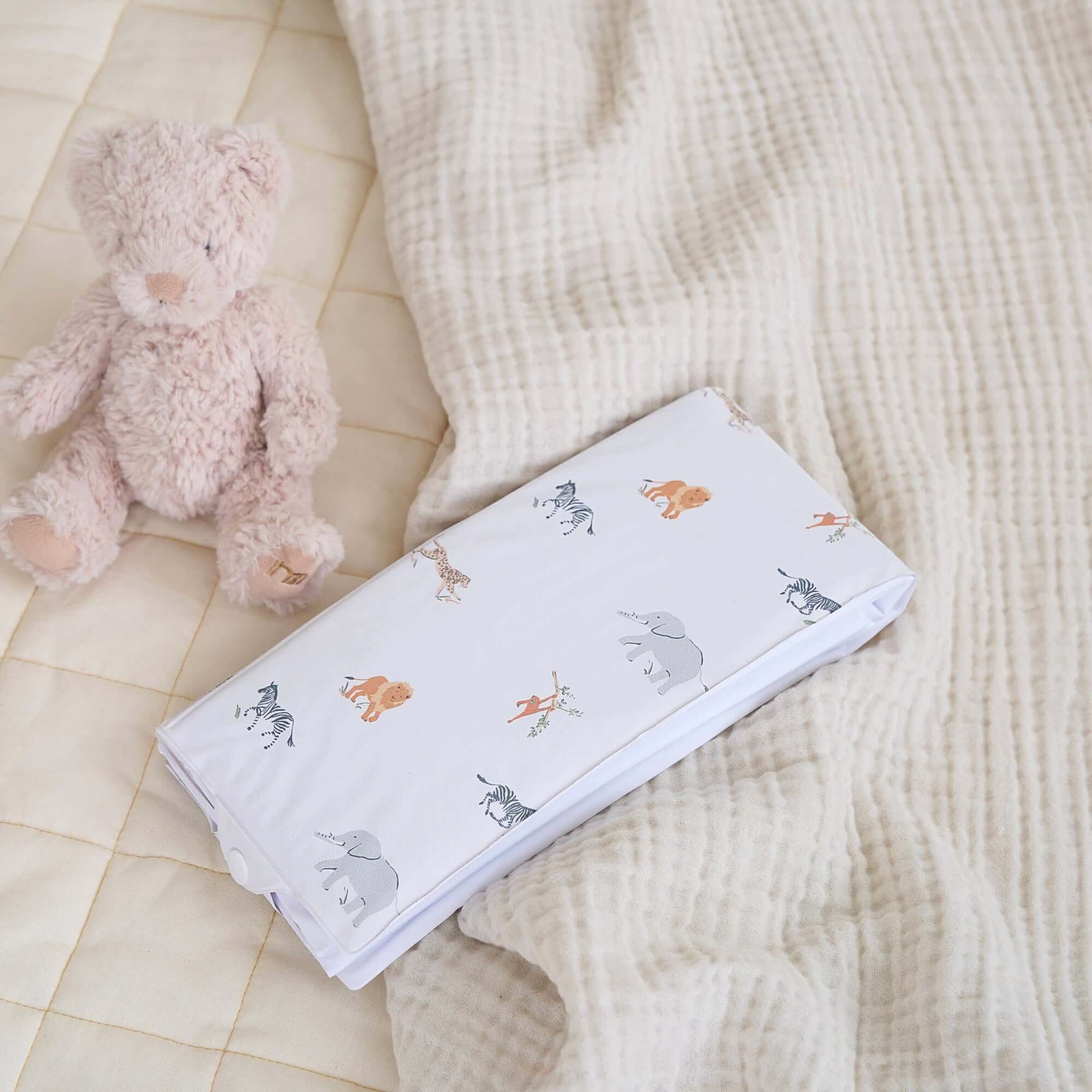 Jungle Dream Foldable Travel Changing Mat - Image 2