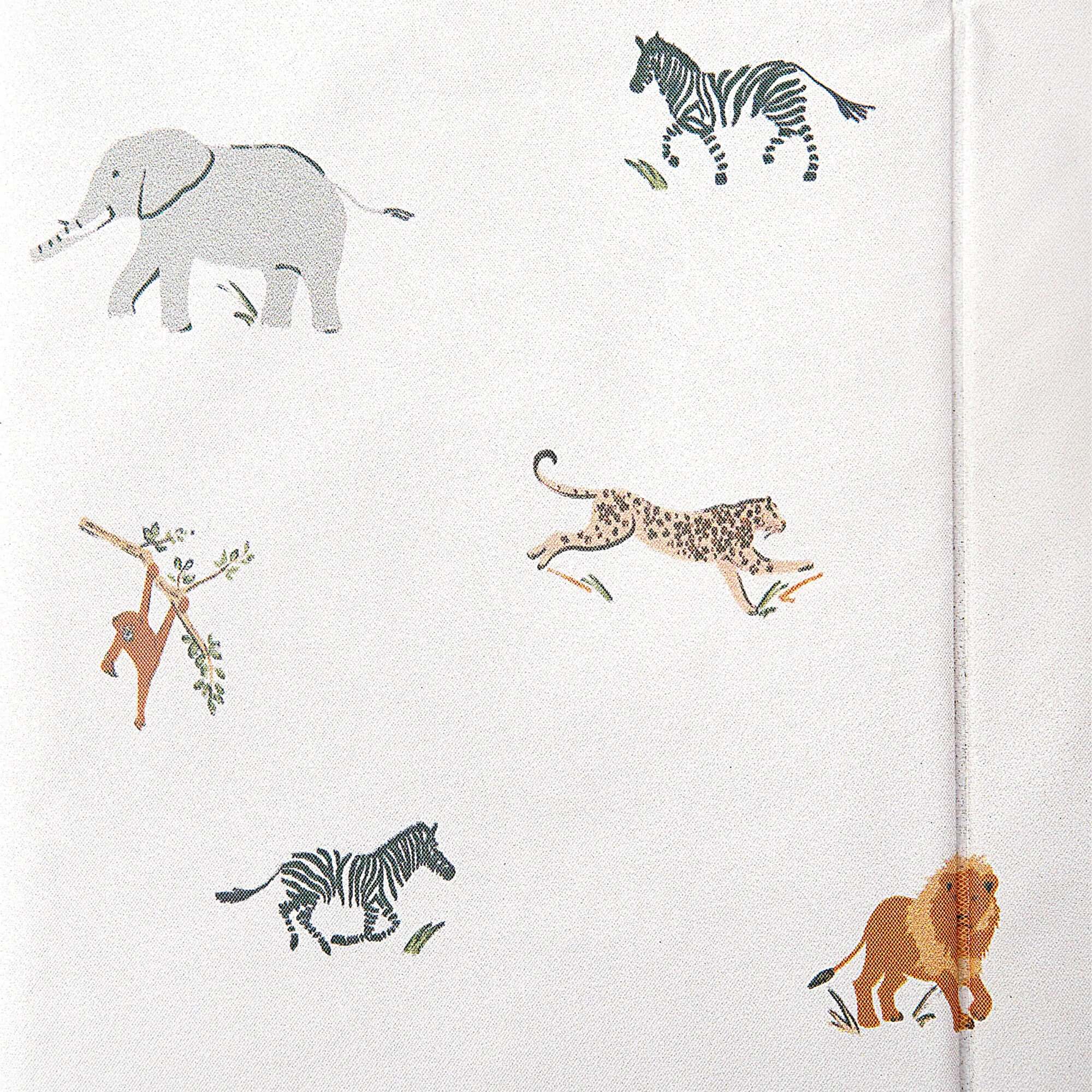 Jungle Dream Foldable Travel Changing Mat - Image 9