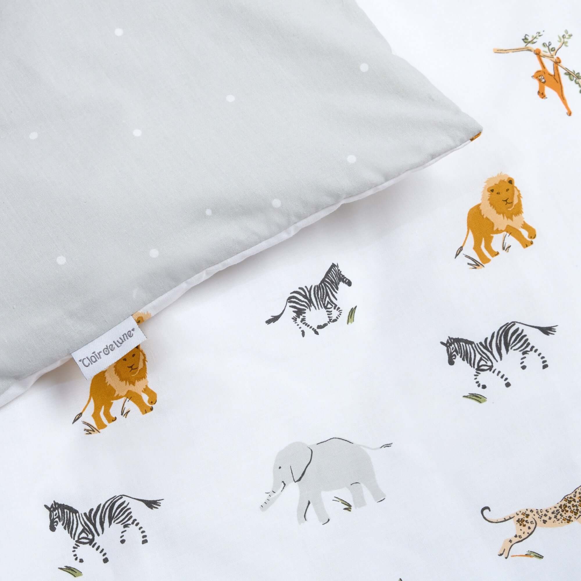 Reversible Jungle Dream Cot Bed Duvet Cover and Pillowcase Set - Image 4