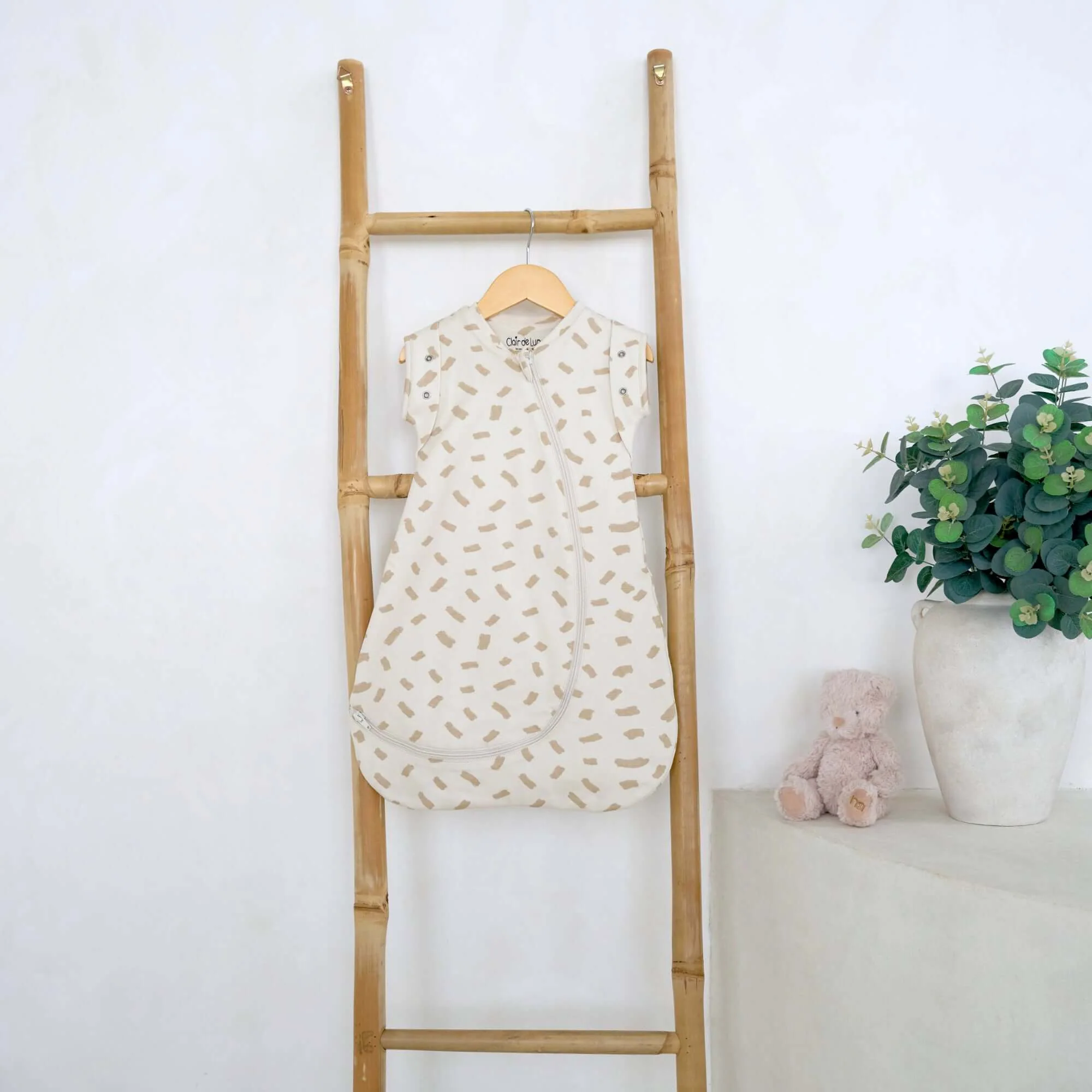 Little Dreamers Luxury Organic Swaddle Bag (0-3 Months) - Image 8