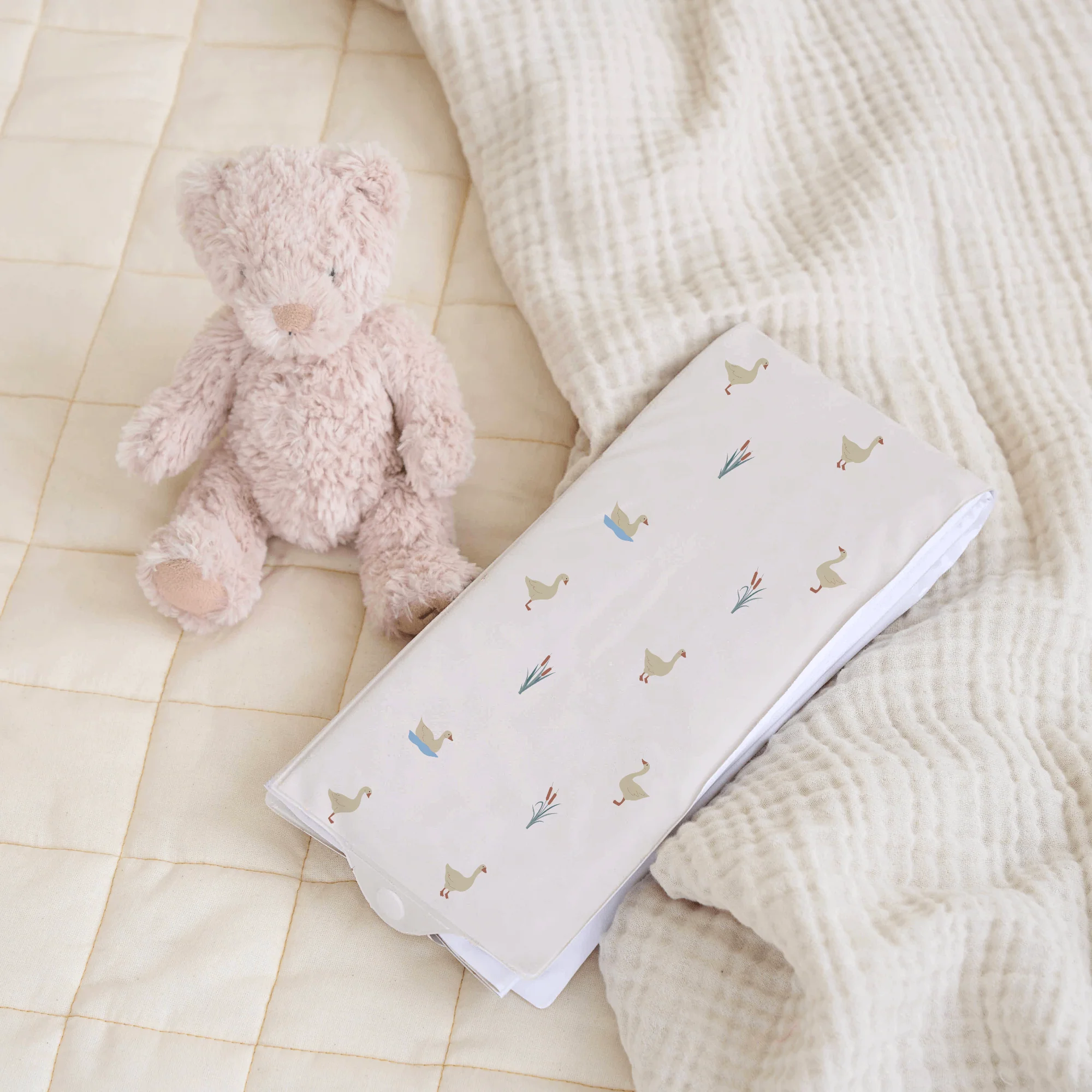 Little Duckling Foldable Travel Changing Mat - Image 3