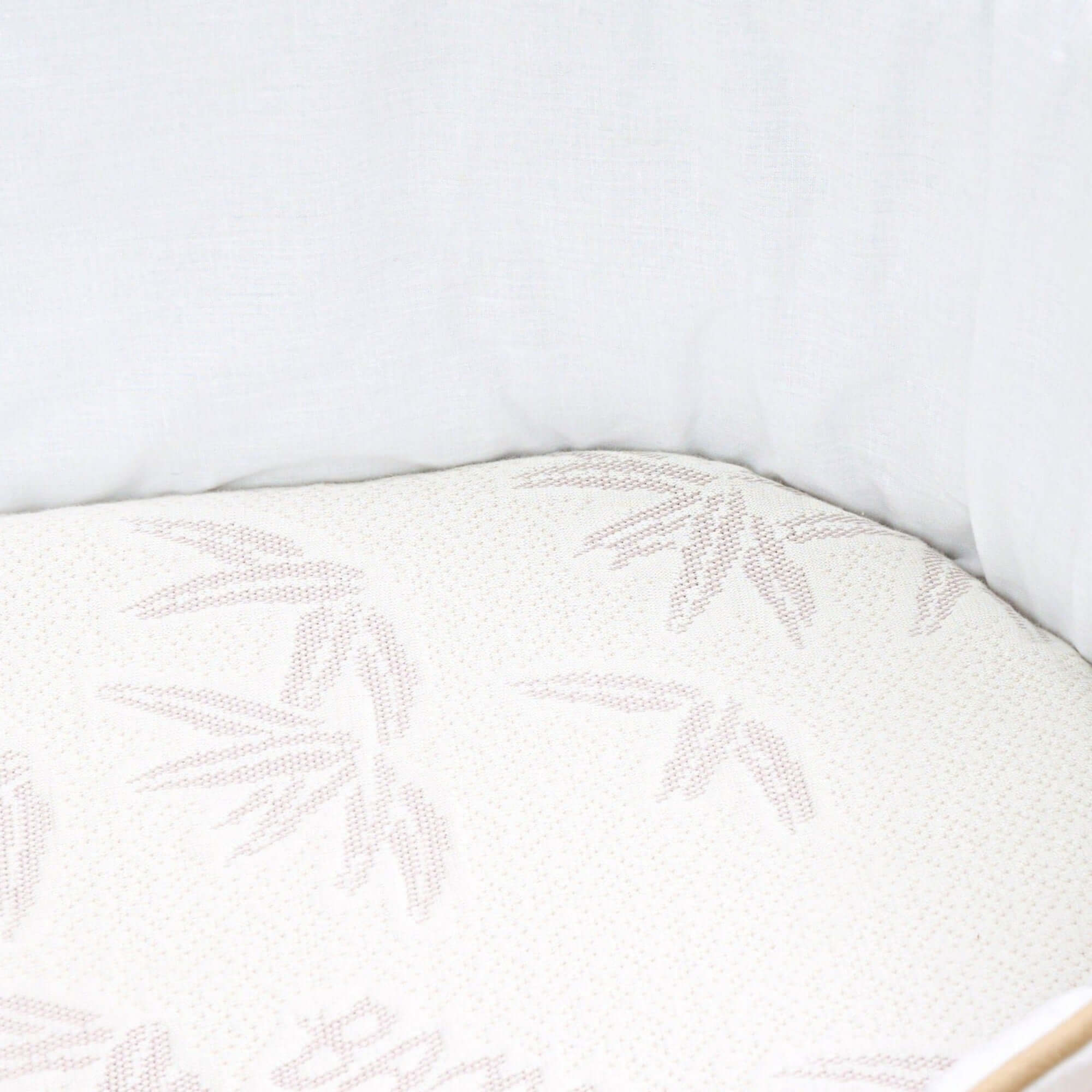 Natural Bamboo Wicker Moses Basket Mattress (65 x 28 cm) - Image 5