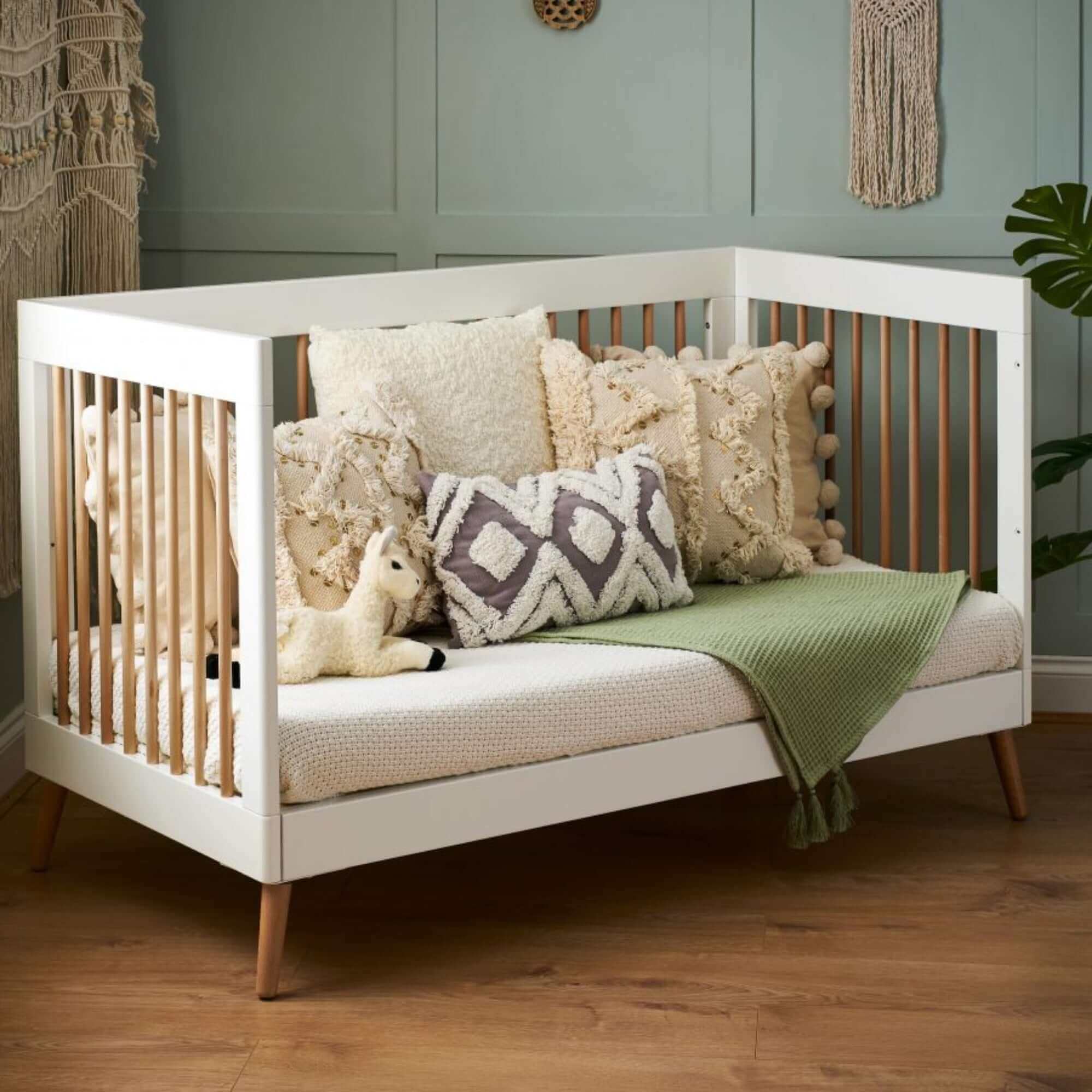 Obaby Award-Winning Maya Cot Bed - Image 15
