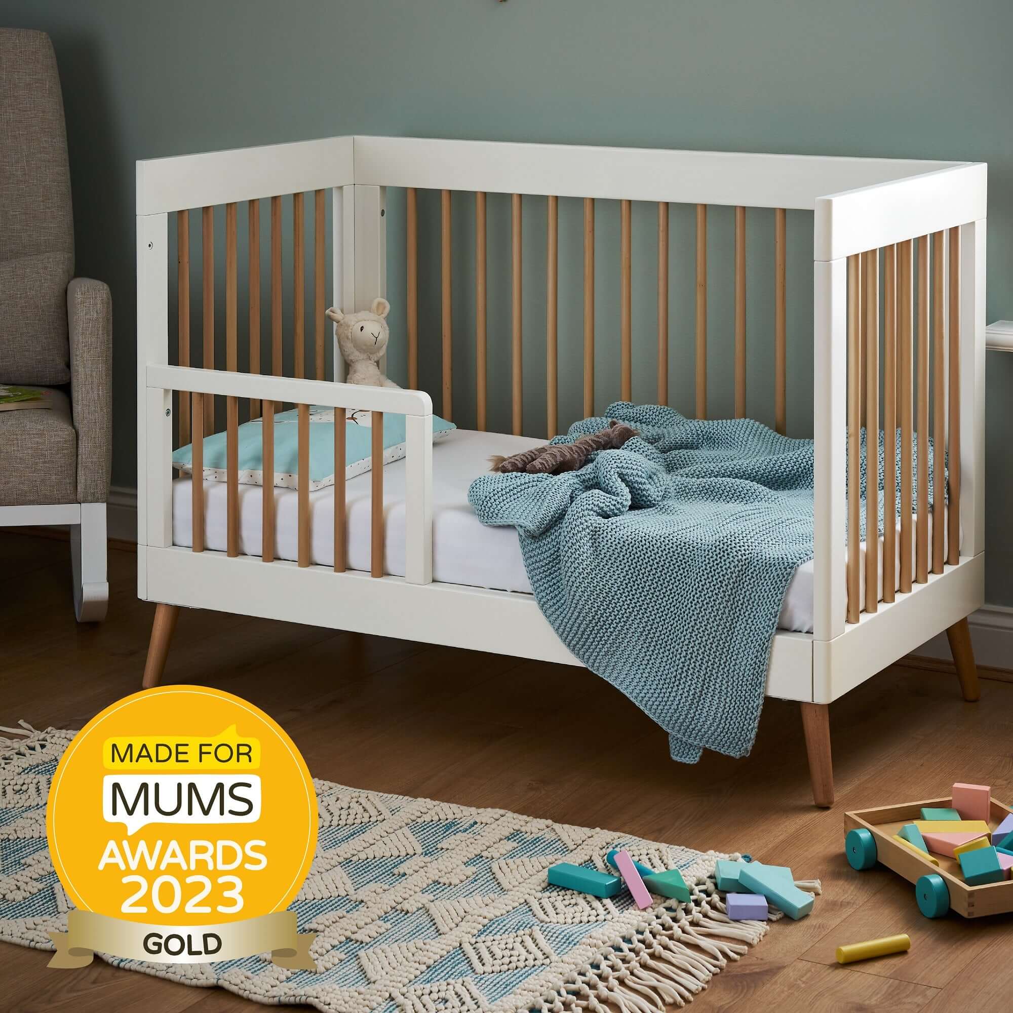 Obaby Award-Winning Maya Mini Cot Bed - Image 5