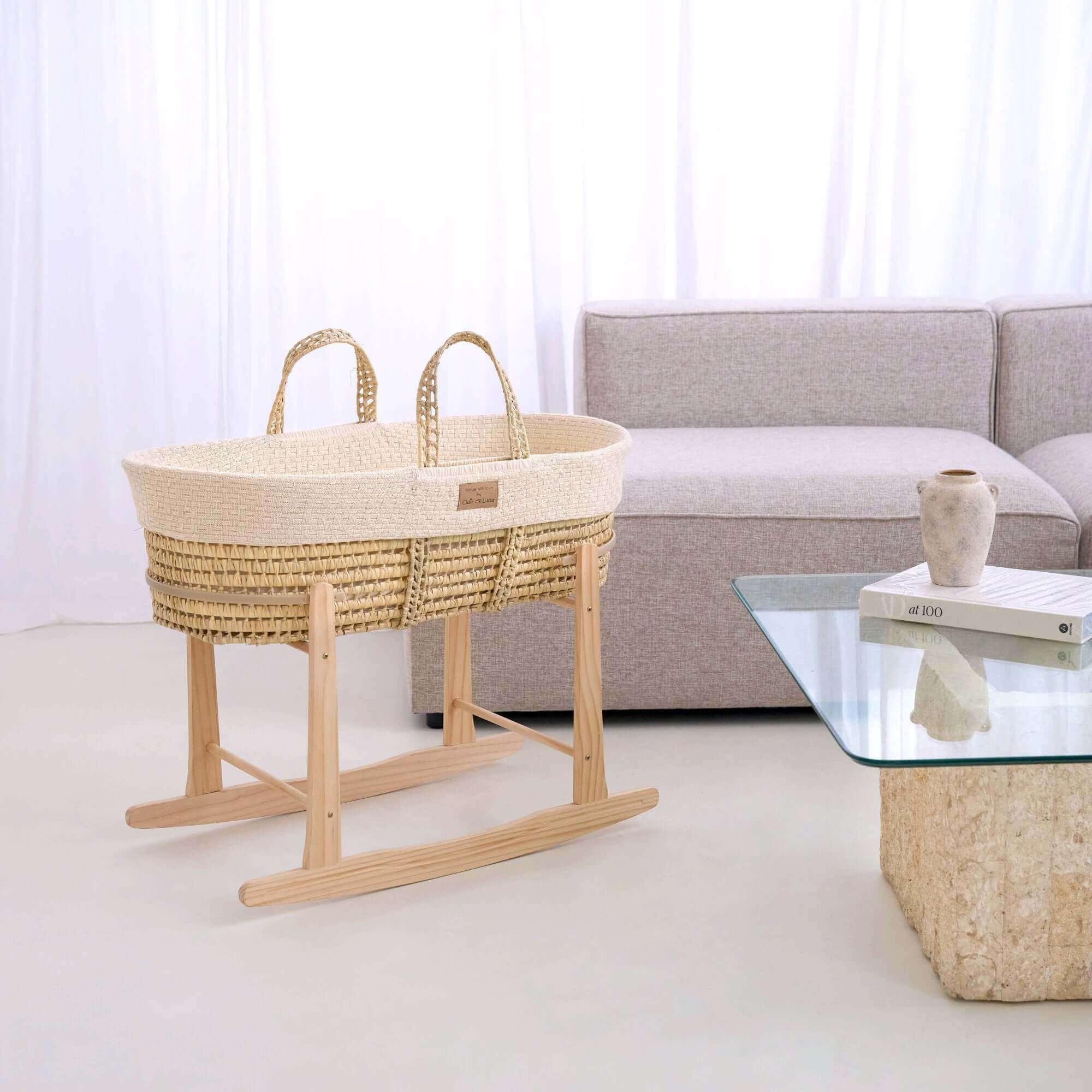 Organic Knitted Moses Basket Dressing - Image 6