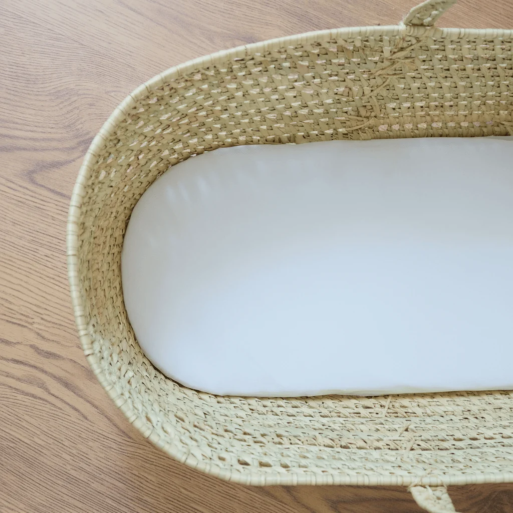 Hypoallergenic Noah Pod / Palm Moses Basket Mattress - 74 x 28 cm - Image 7